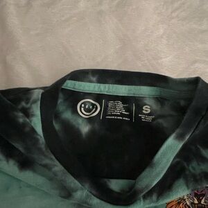 NEFF men small t shirt